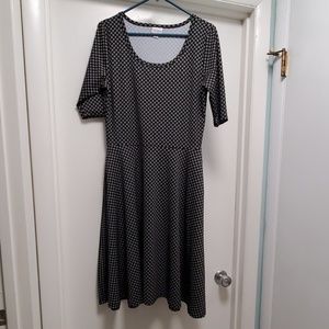 LulaRoe Amelia dress with pockets